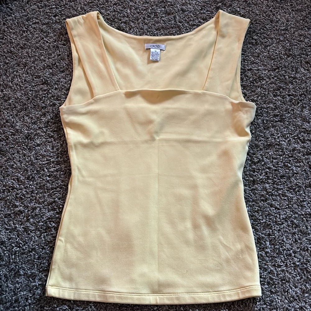 Cache top - yellow - medium - EUC